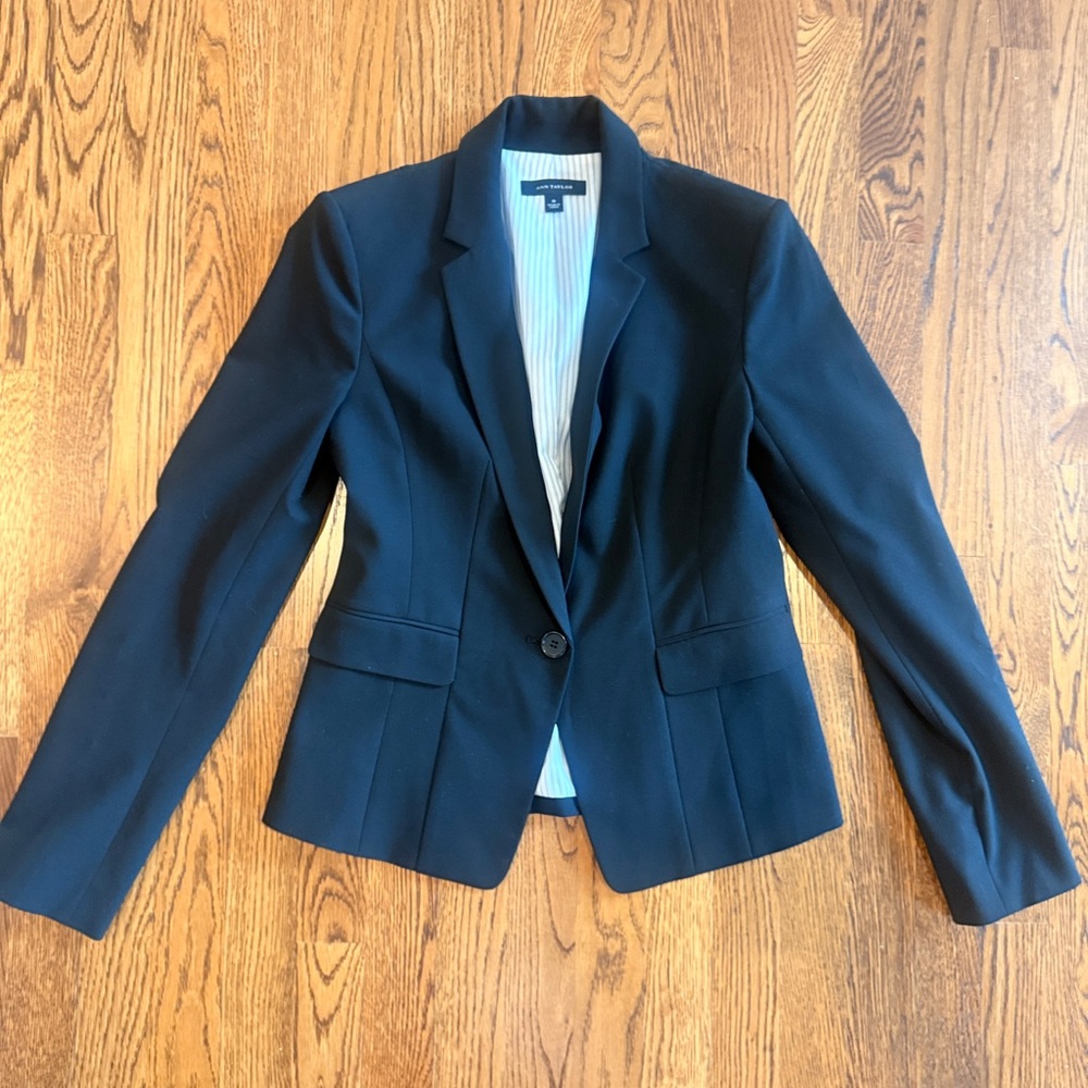 Ann Taylor Classic Black Women's long sleeve Blazer size O
